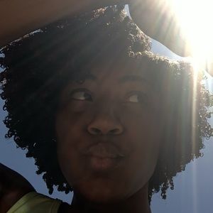 Meet your Posher, Kim